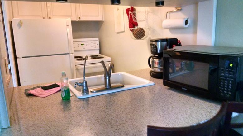 112 Kitchen